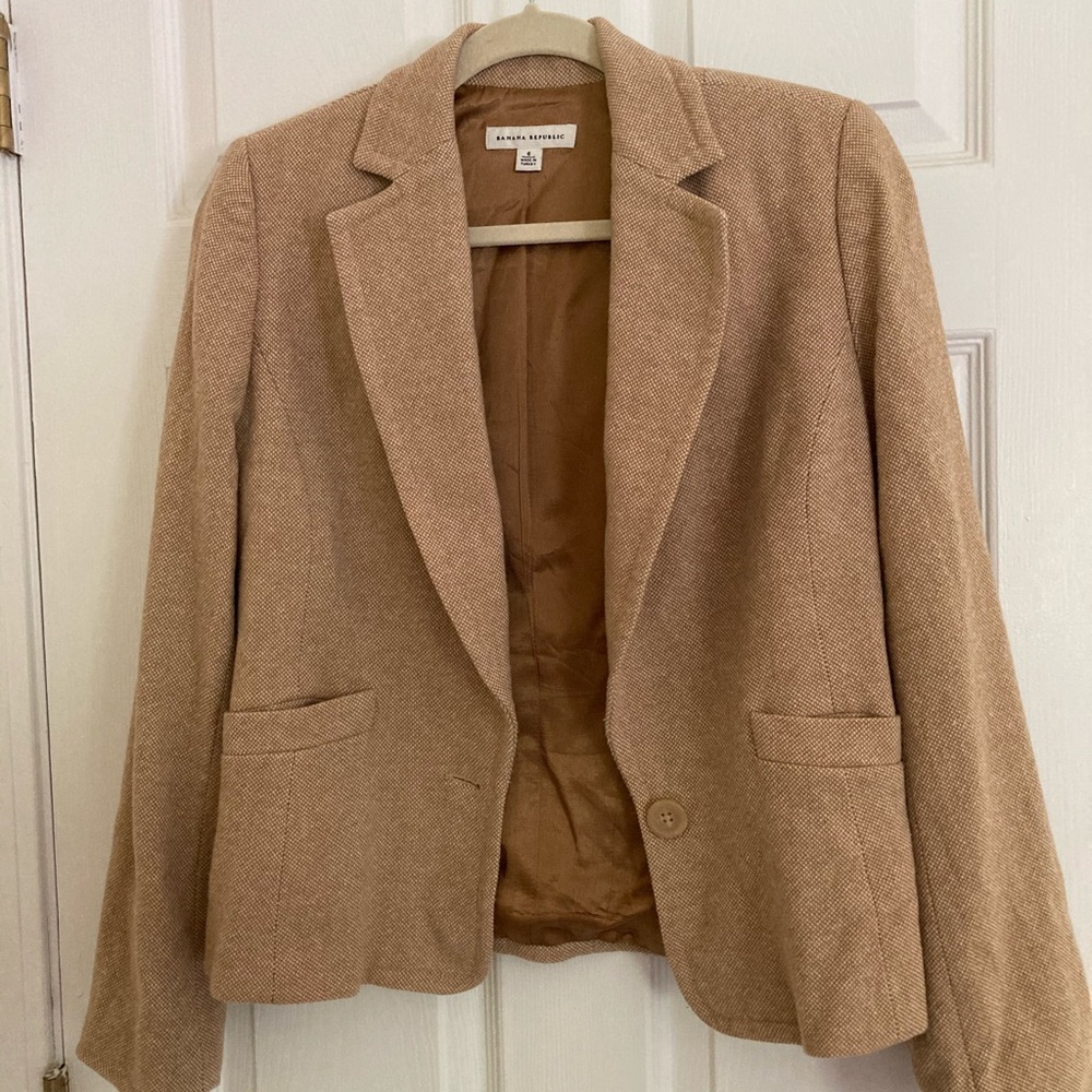 Banana Republic Wool Blazer!
